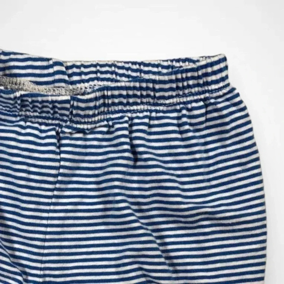 4/$20 Carter’s  Blue Bloomer Shorts - 6M - Picture 3 of 5